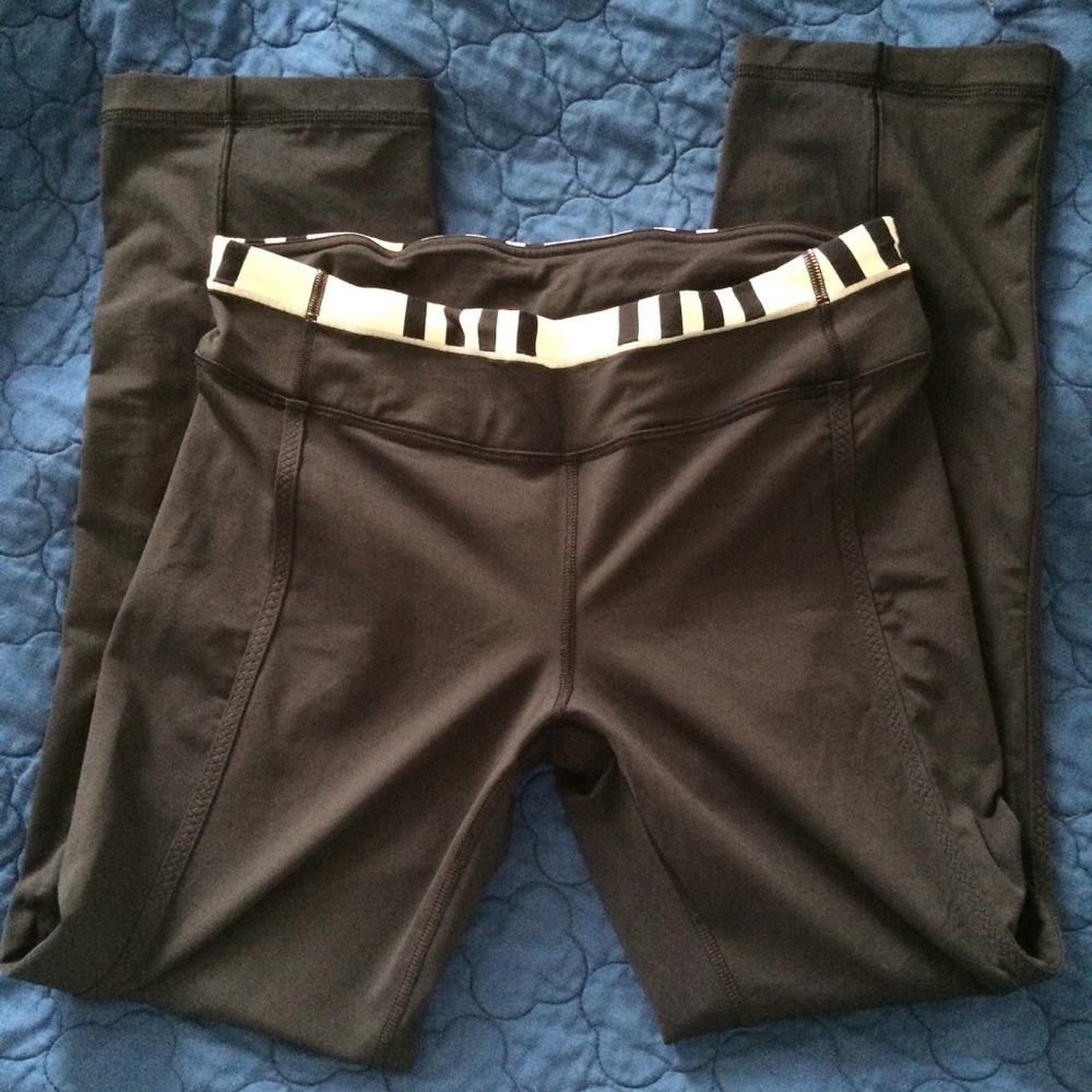 lululemon athletica Pants (Short length)